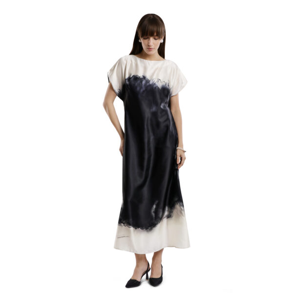ARTISTIC ALLURE - Image 2