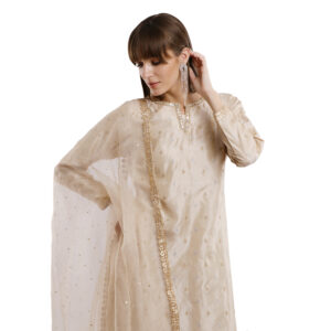 IVORY TALE