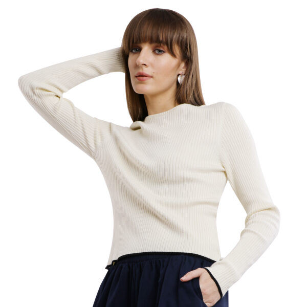 SNOWDRIFT ELEGANCE - Image 5